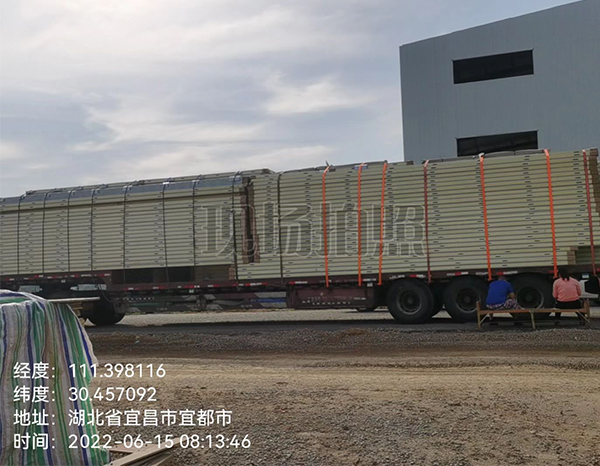 工業(yè)冷水機組